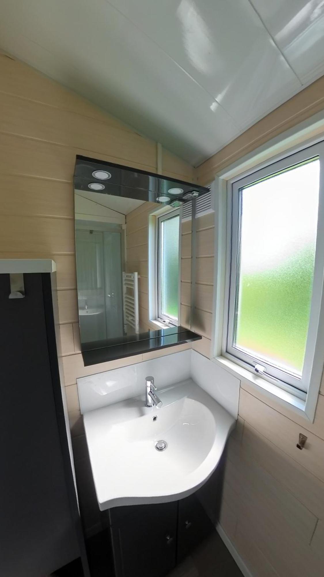 Camping Les Terrasses De Dordogne Rouffignac Saint-Cernin Room photo